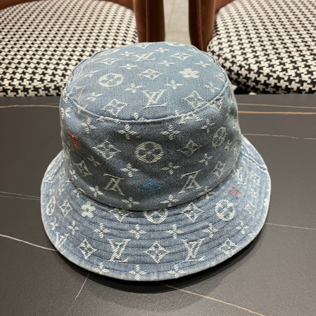 hat/ model: T53
