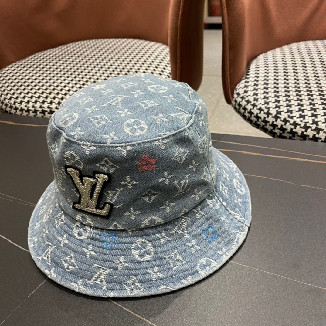 hat/ model: T53
