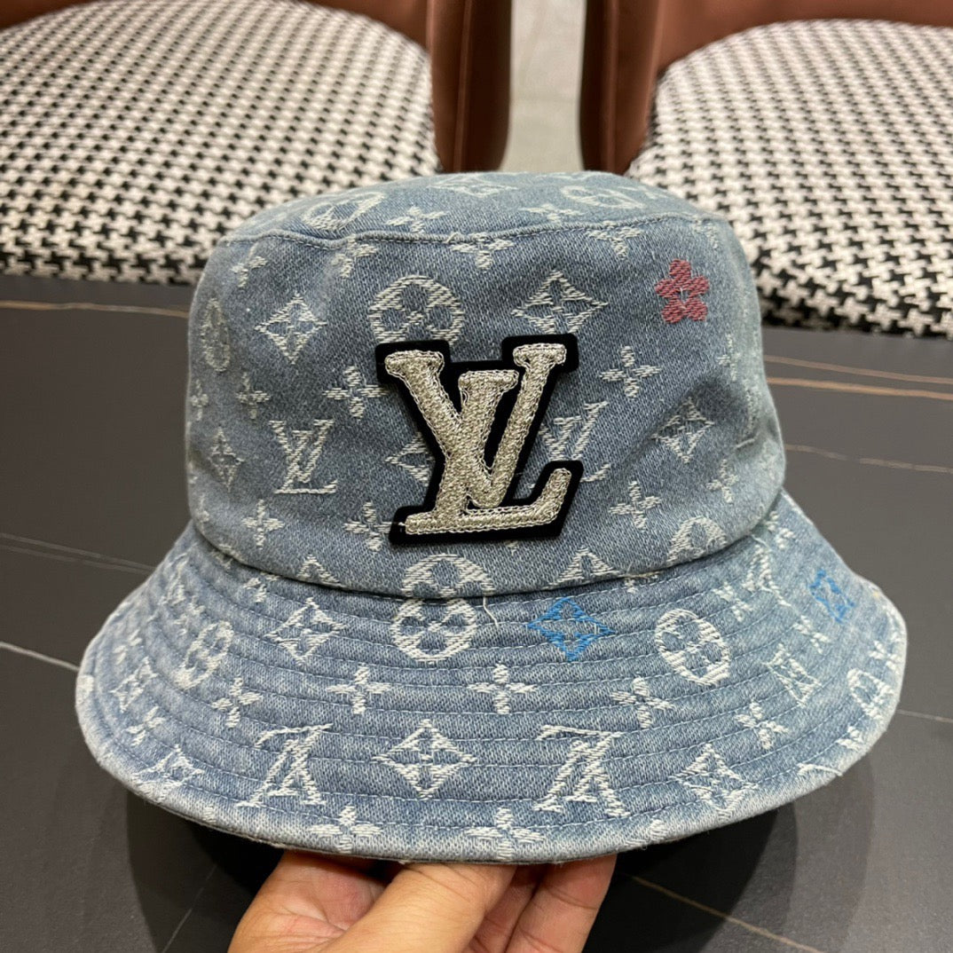 hat/ model: T53