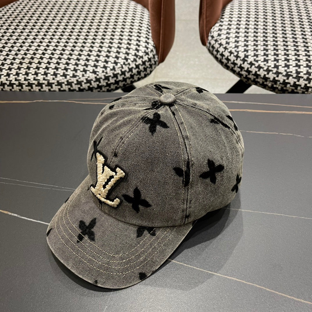 hat/ model: T52