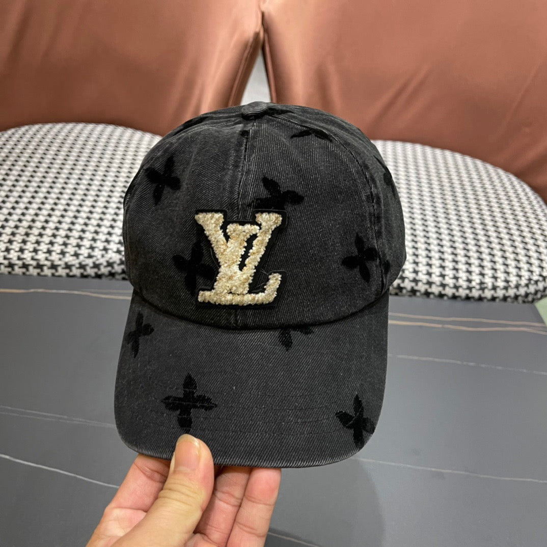 hat/ model: T52