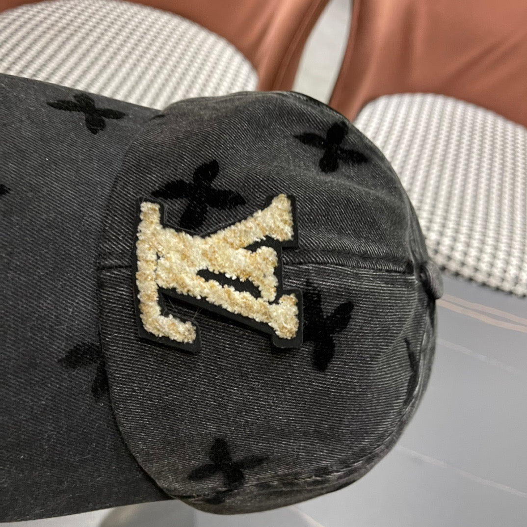hat/ model: T52