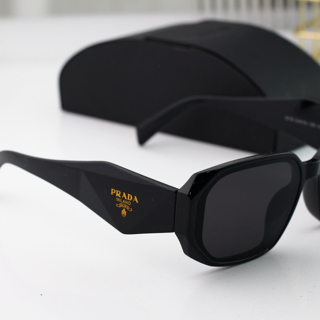 Sunglasses/model:0116