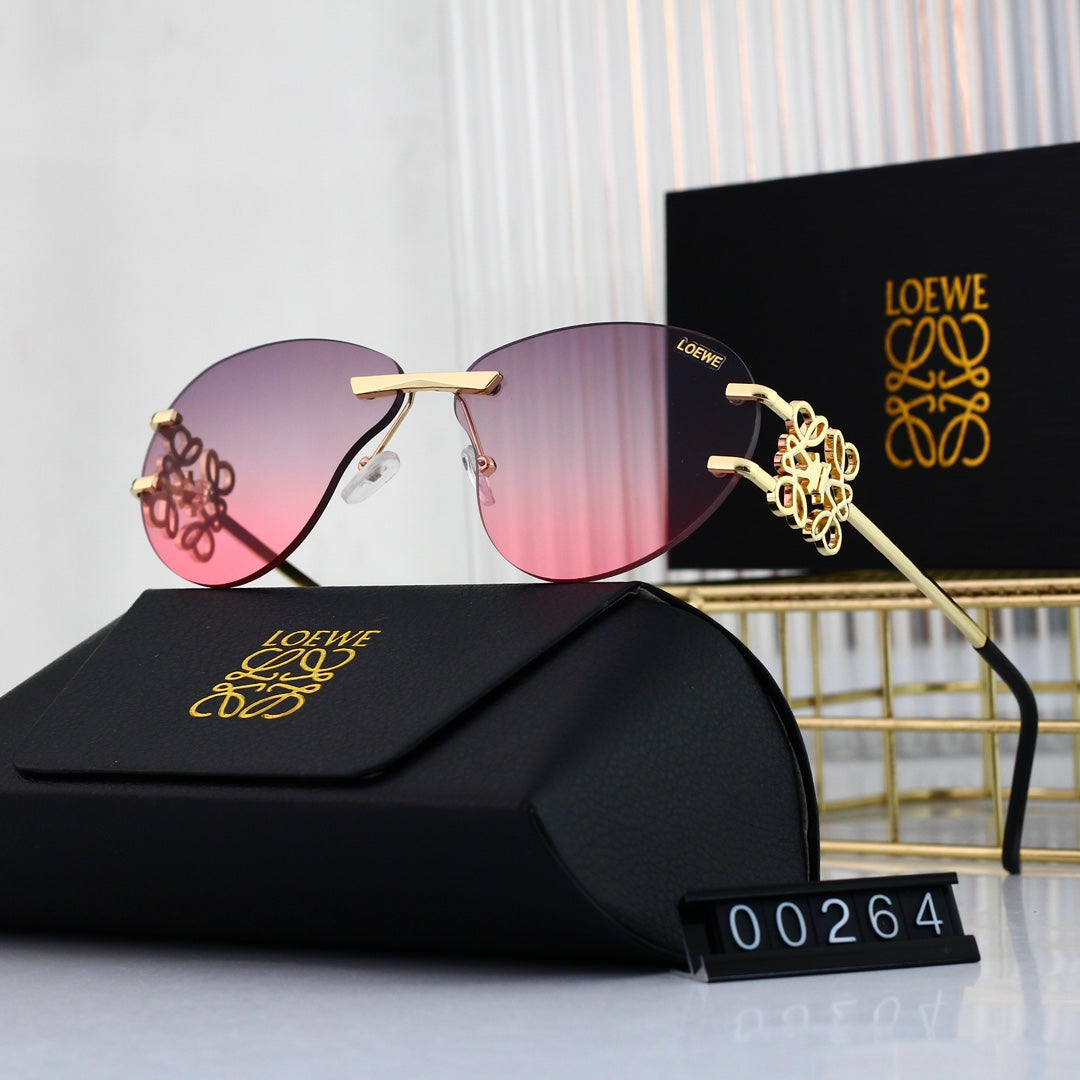 Sunglasses/model:00264