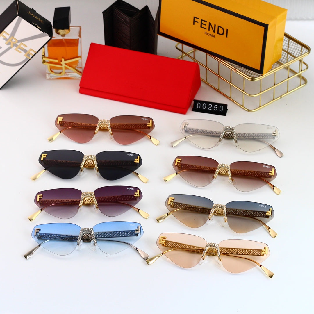 Sunglasses/model:00252