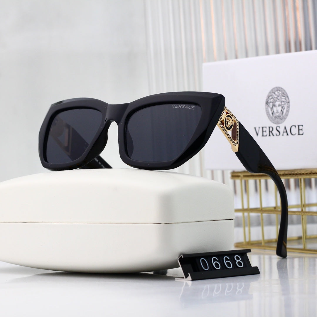 sunglasses / Model:0668