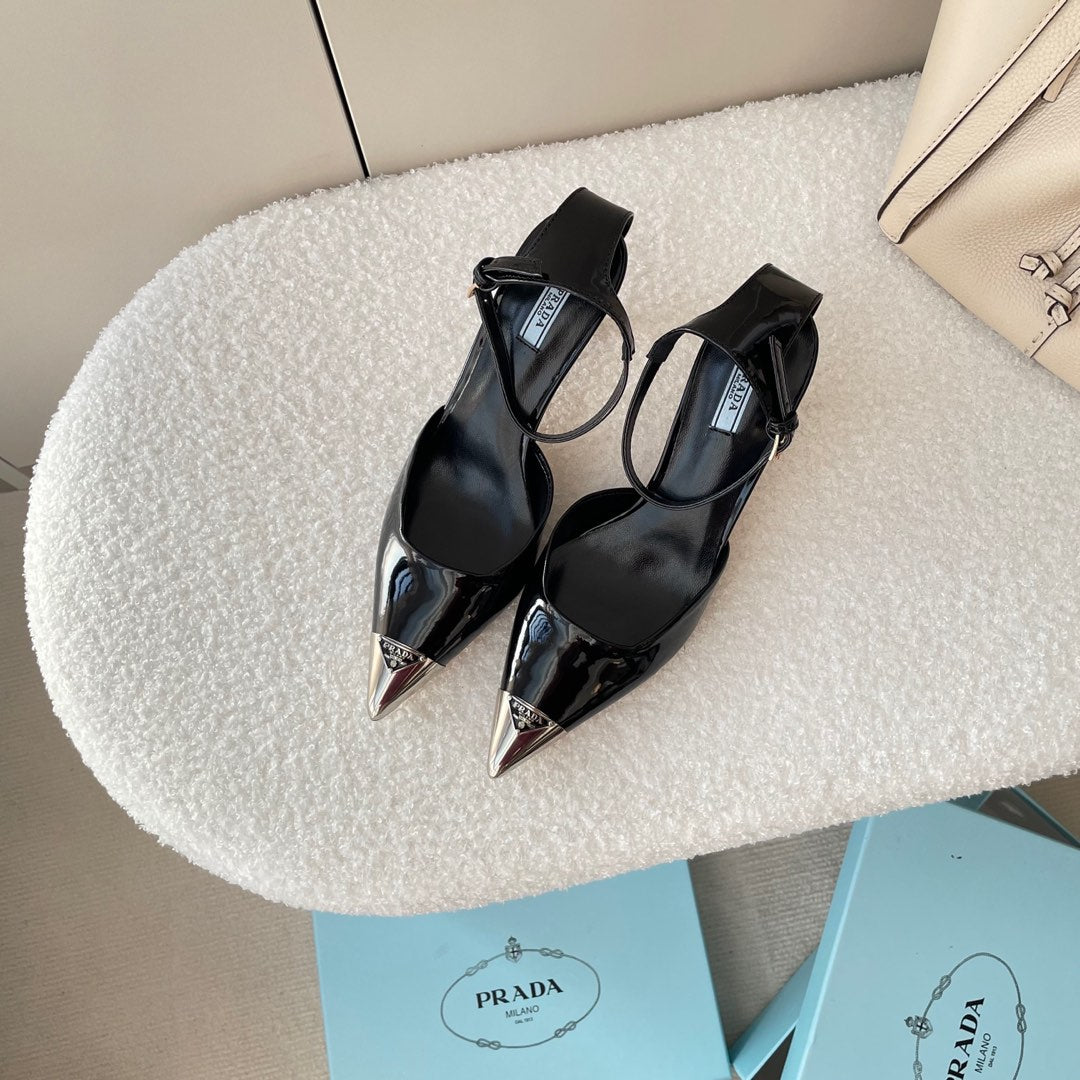 shoes/model: X16