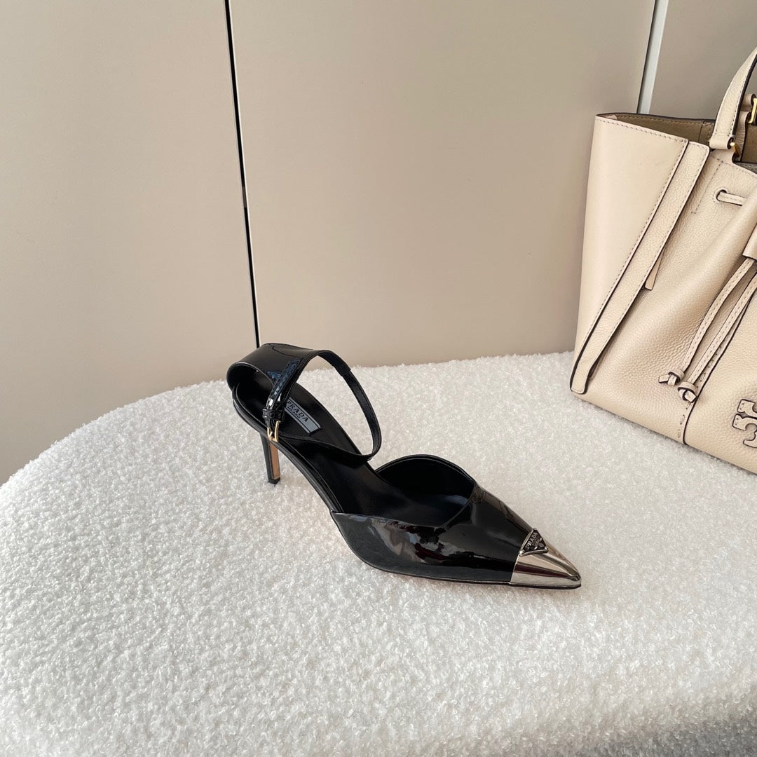 shoes/model: X16