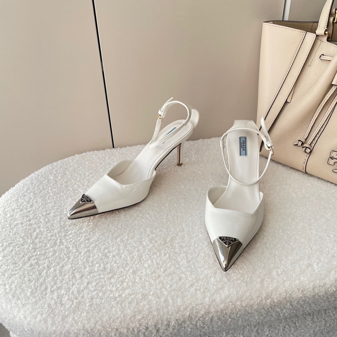shoes/model: X16