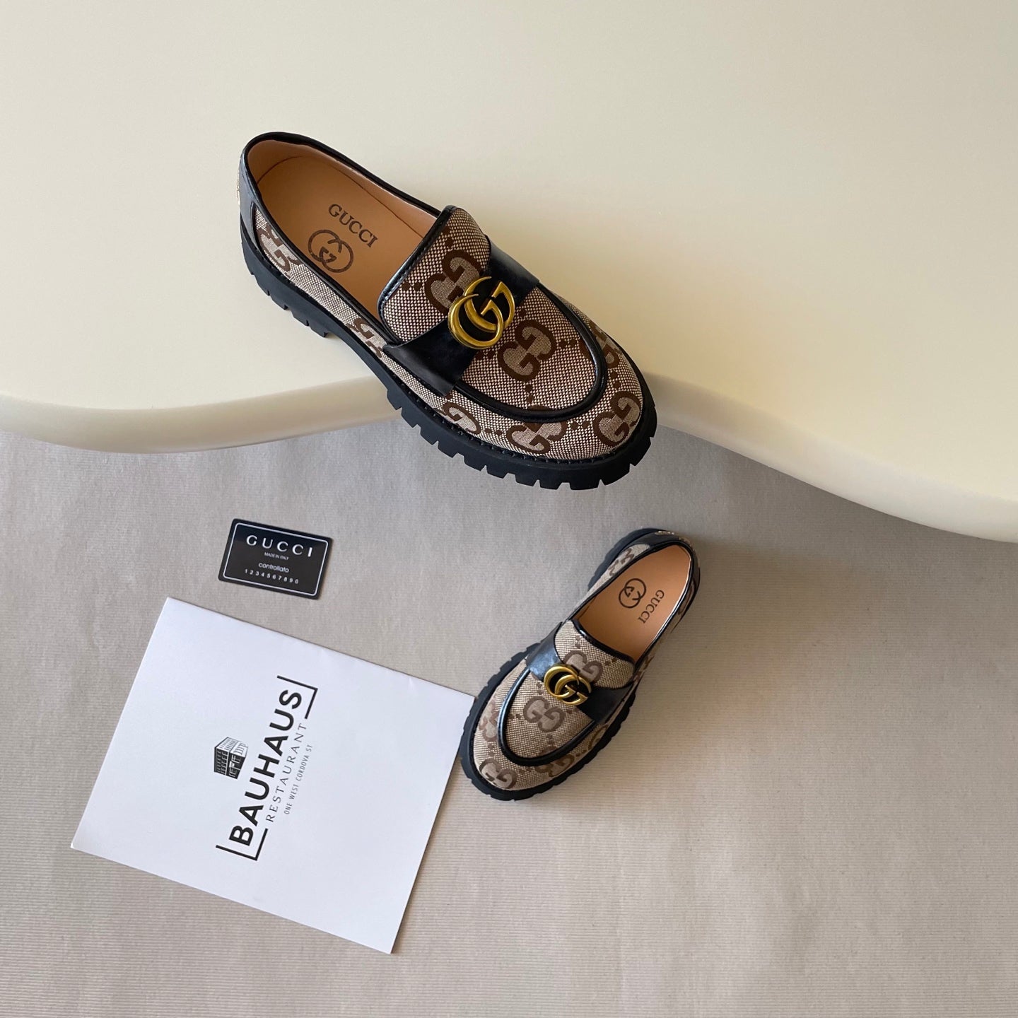 Shoes/Model:X92