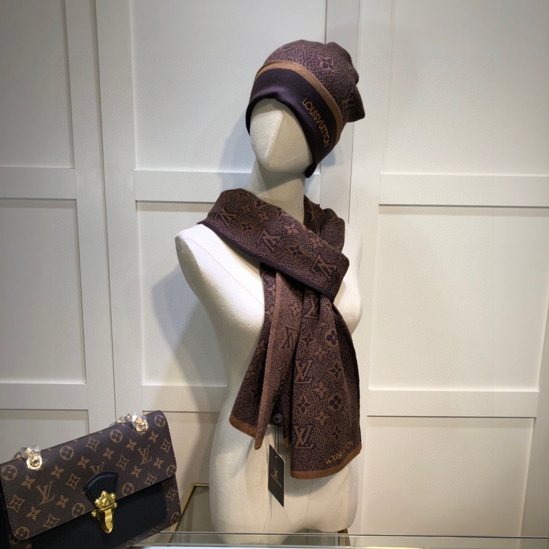Hat + scarf