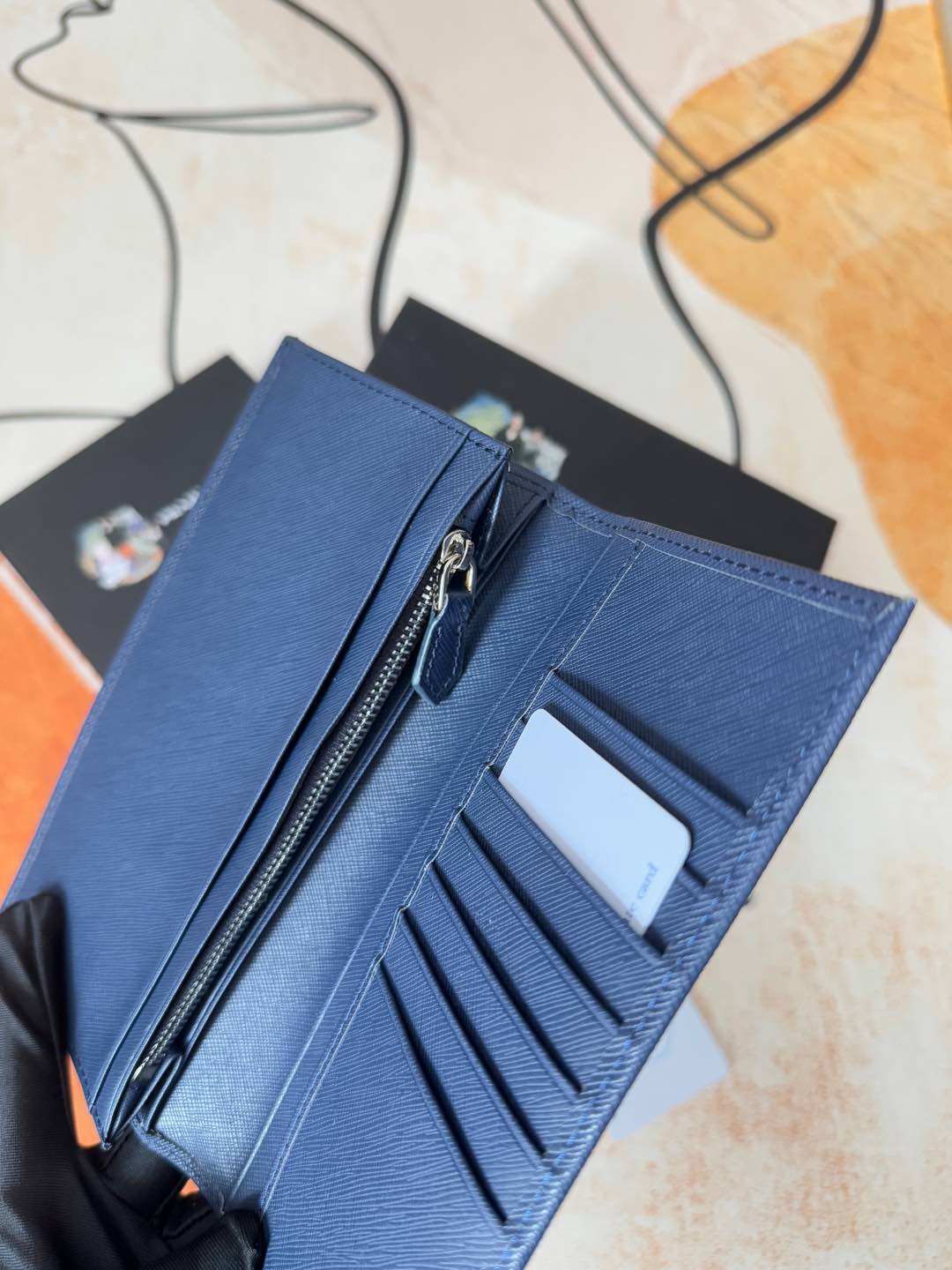 wallet/Quality: 4A/Model:1M2MV836