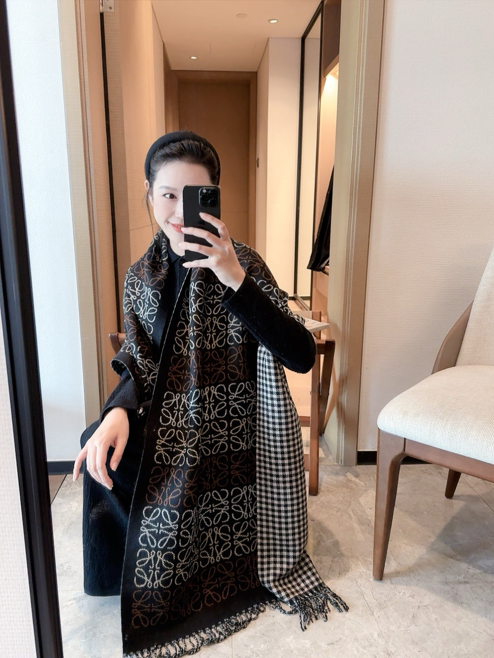 scarf/model: T60