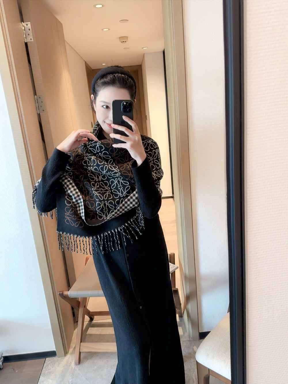 scarf/model: T60