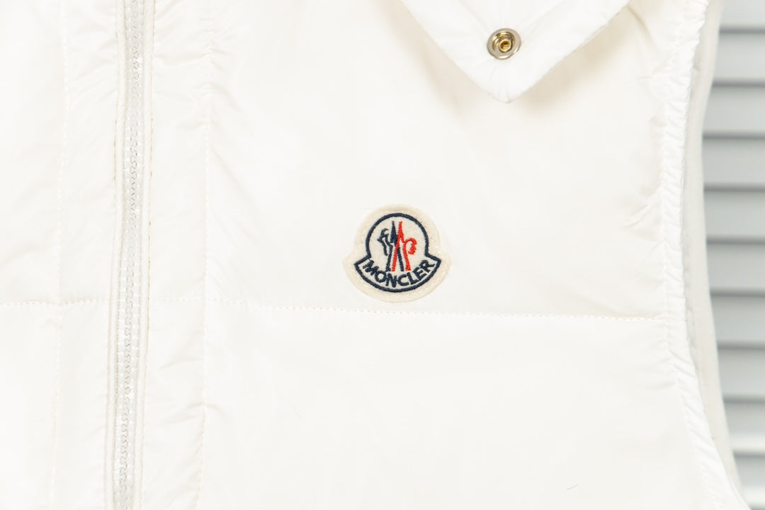 clothing/Bormes collection logo