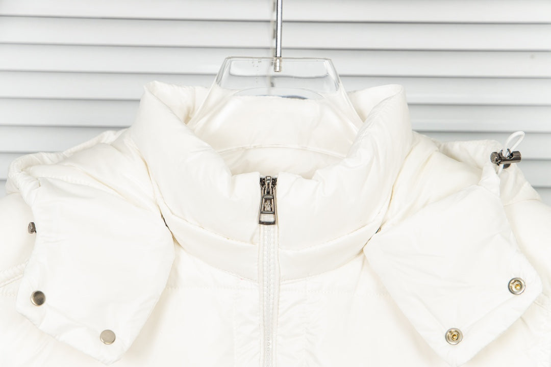 clothing/Bormes collection logo