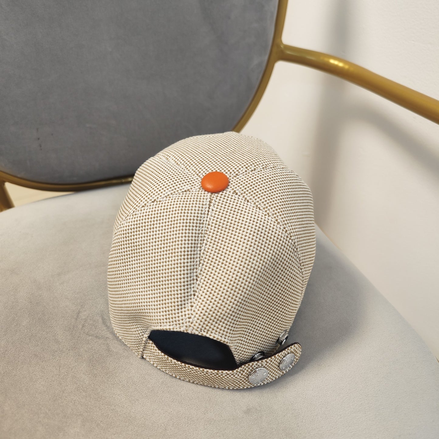 hat/ model: T35
