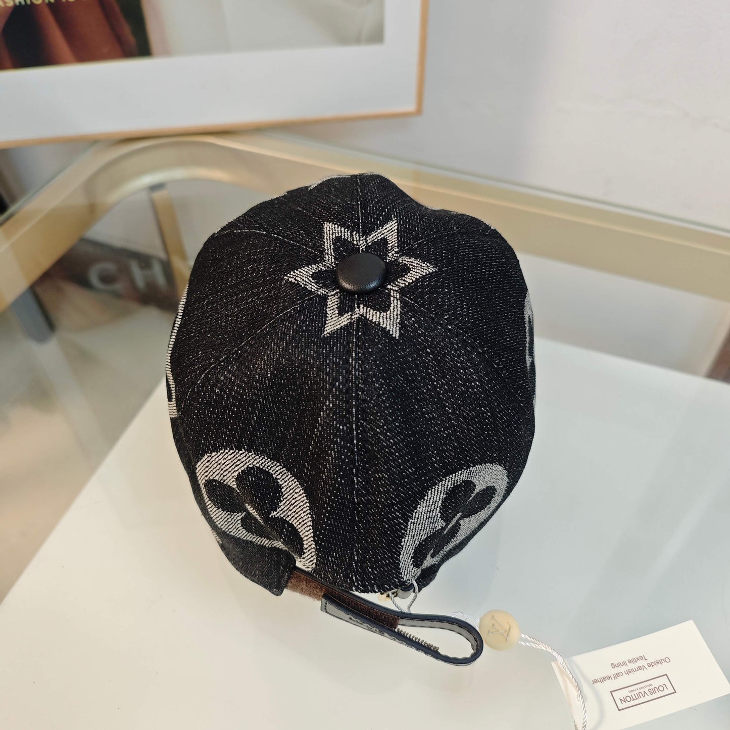 hat/ model: T56