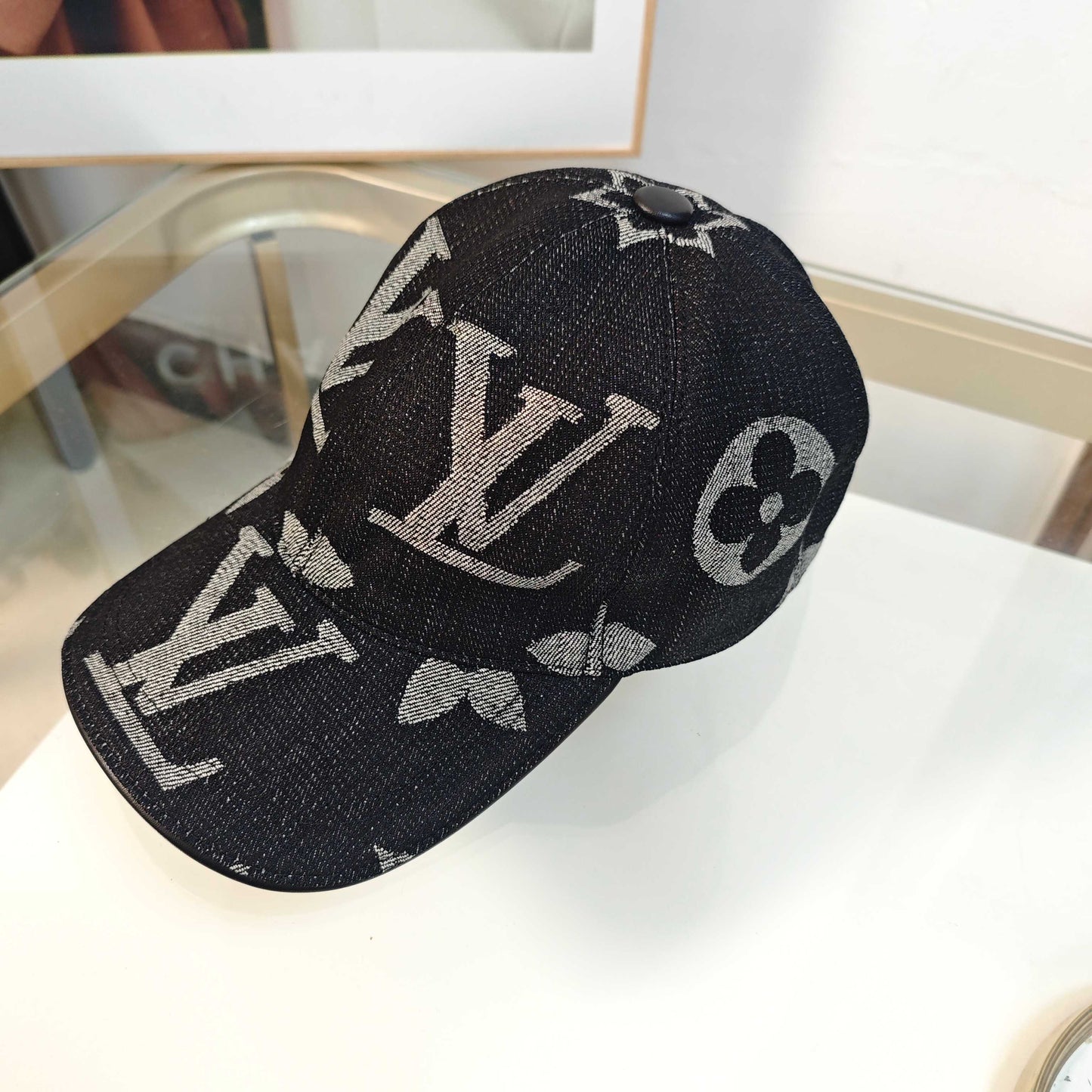 hat/ model: T56