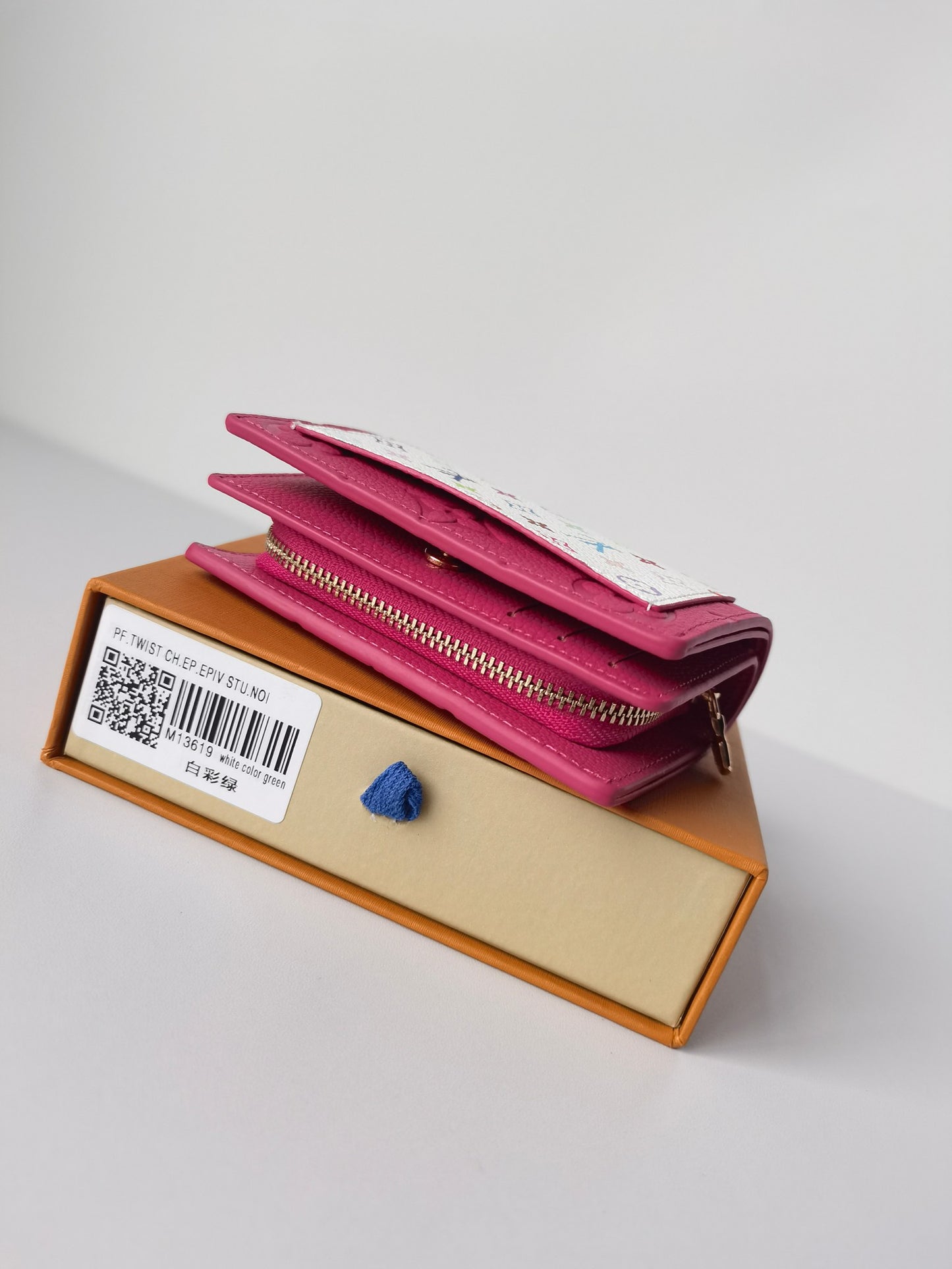 Wallet/Quality: 4A/Model:M13619