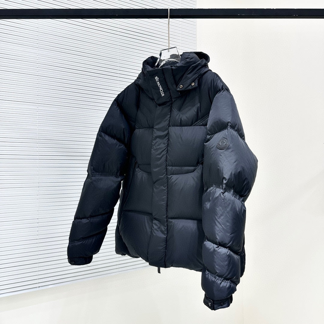 clothing/Jarama New Black Warrior/Short Down Jacket
