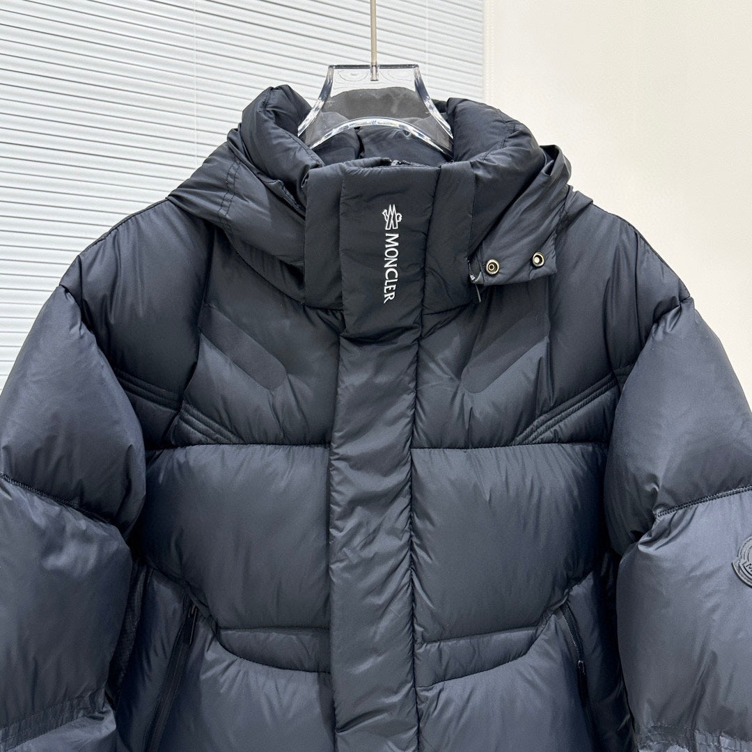 clothing/Jarama New Black Warrior/Short Down Jacket