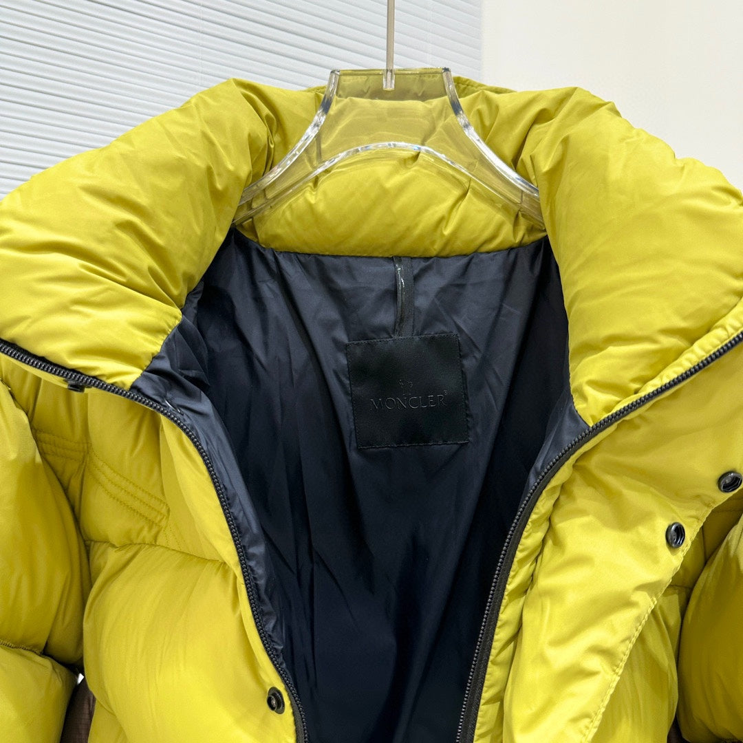 clothing/Jarama New Black Warrior/Short Down Jacket