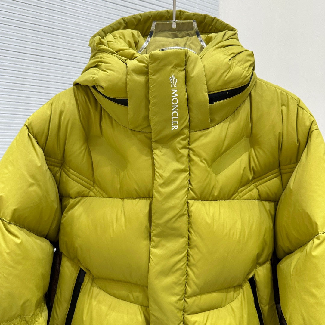 clothing/Jarama New Black Warrior/Short Down Jacket