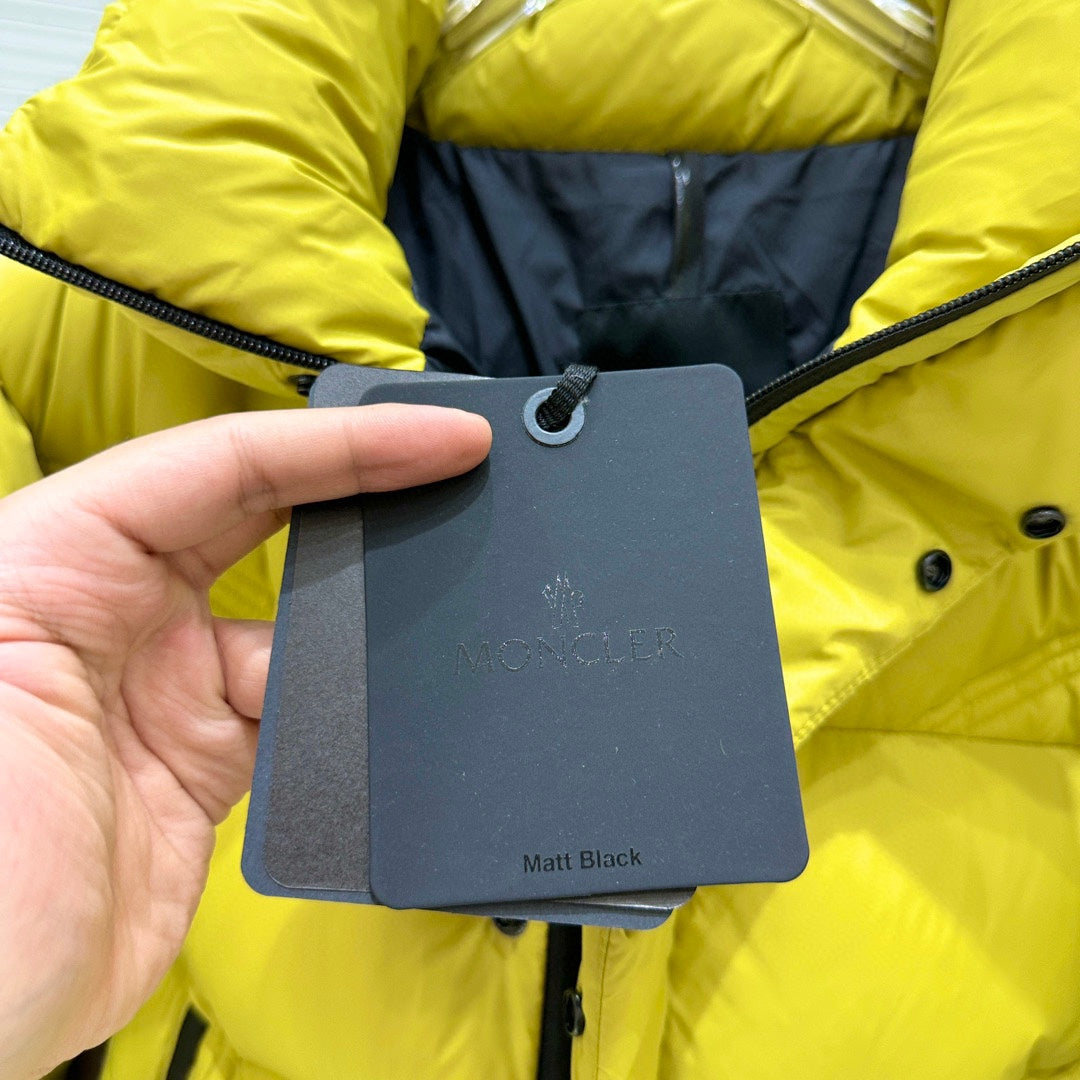 clothing/Jarama New Black Warrior/Short Down Jacket