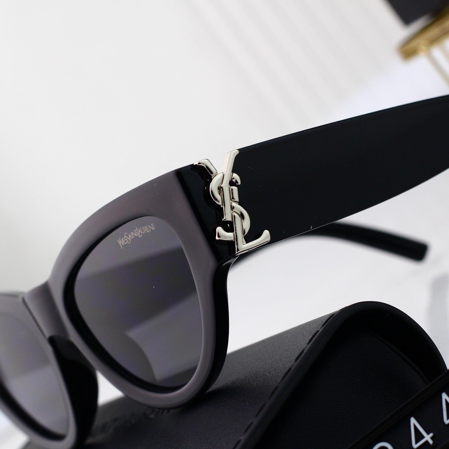 sunglasses /lens: UV400 /model:0244