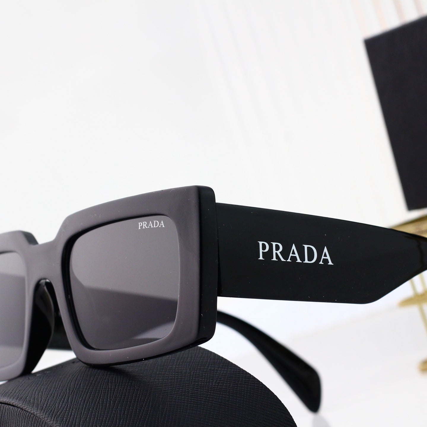 sunglasses / model:C0237