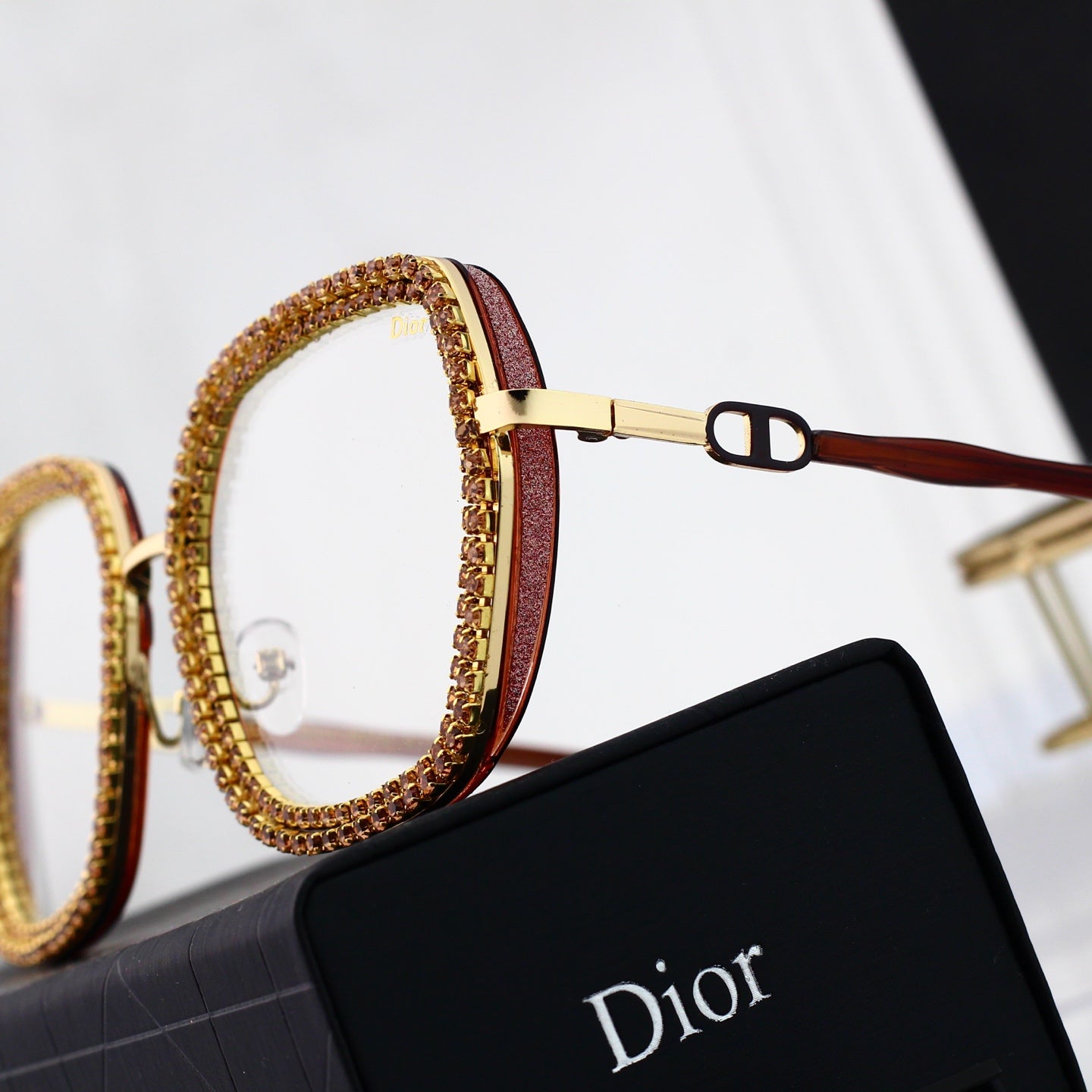 Sunglasses/model:91043