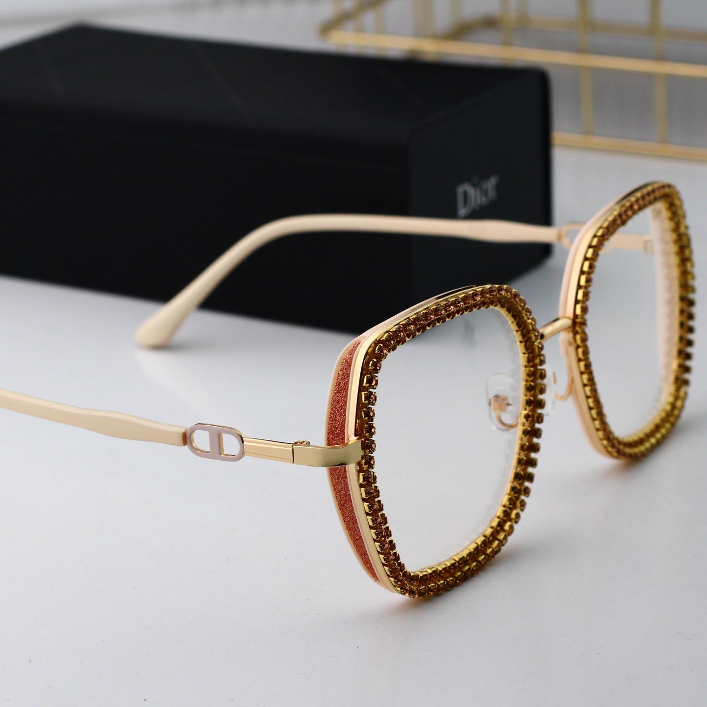 Sunglasses/model:91043