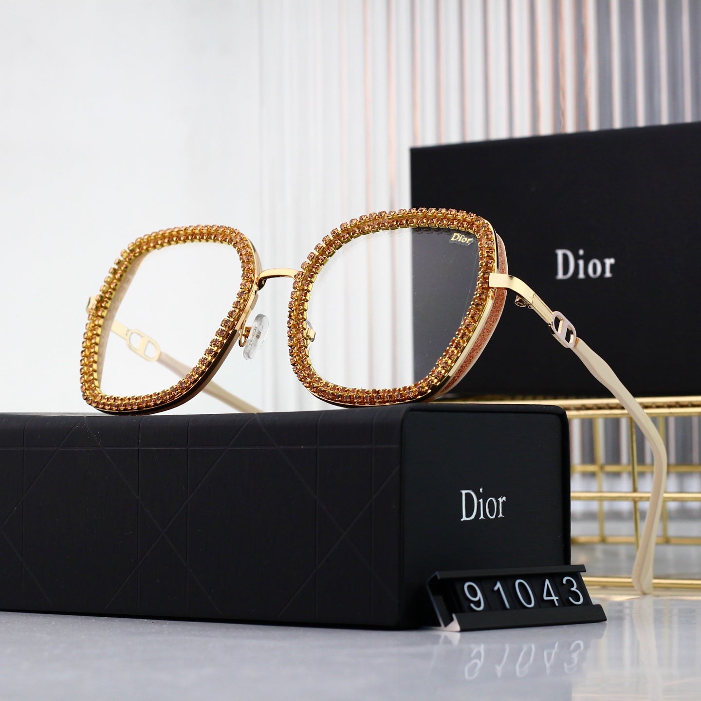 Sunglasses/model:91043
