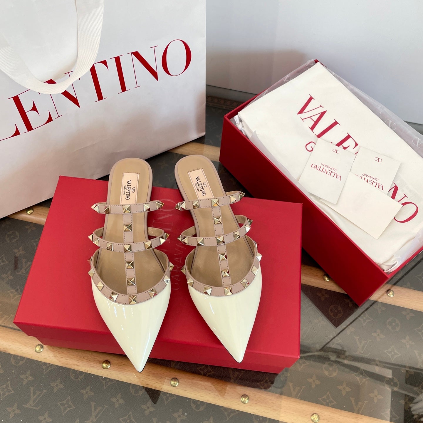 Shoes/Model:X94