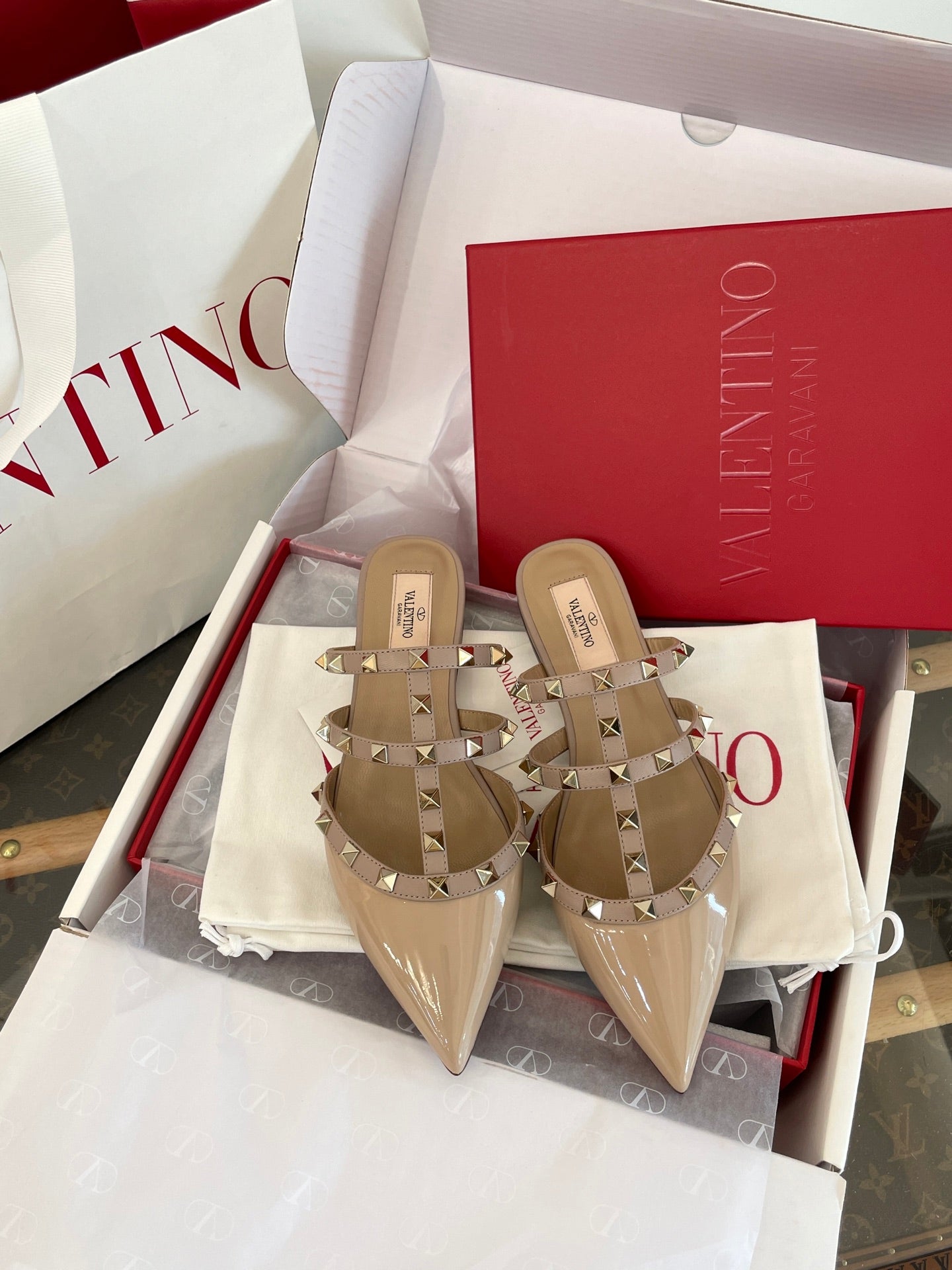 Shoes/Model:X94