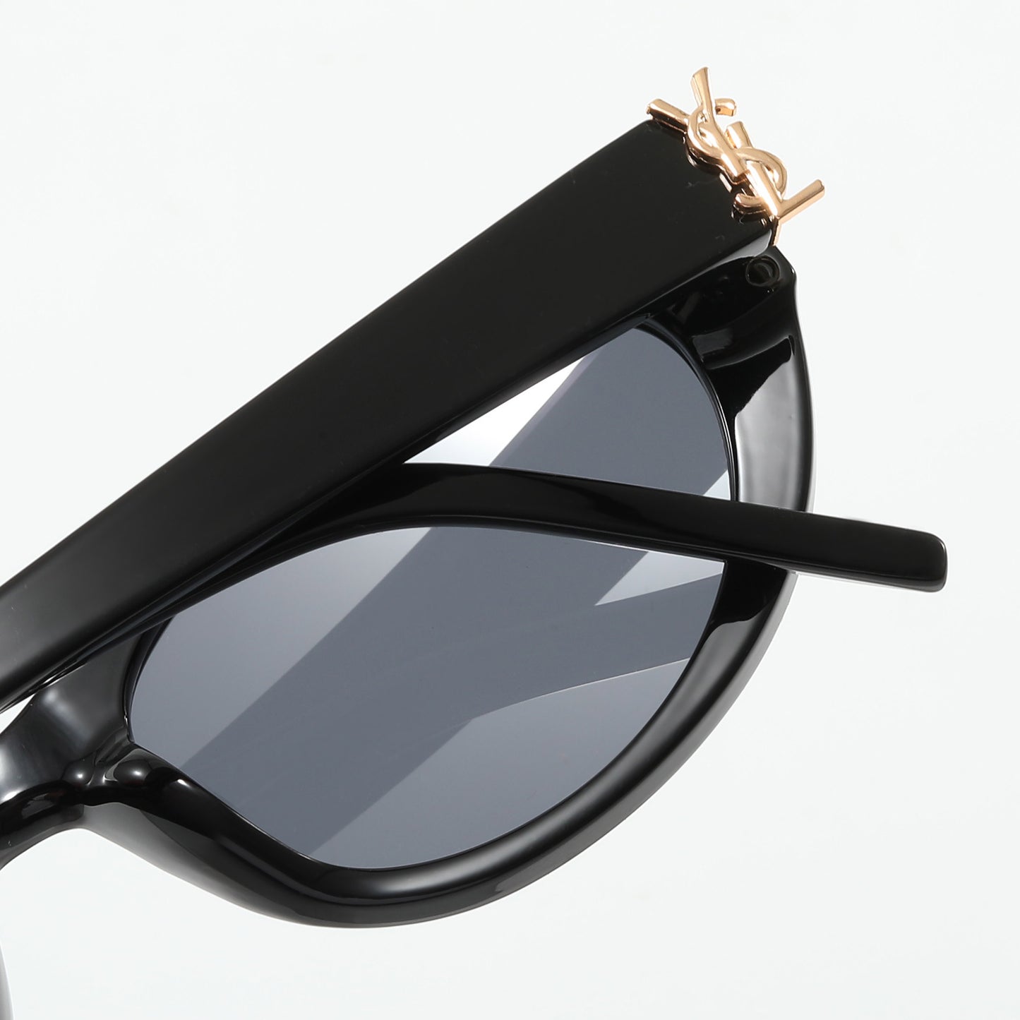 sunglasses /Lens: UV400 /Model:69014