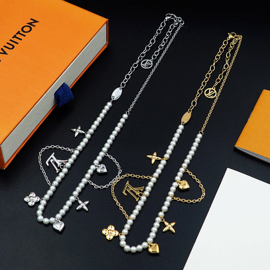 jewelry/necklace/model:352027