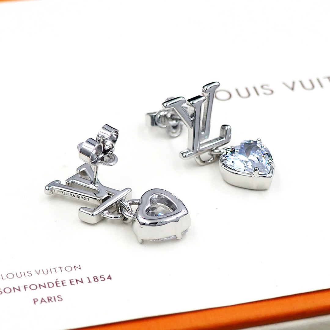 jewelry/earrings/model:338098