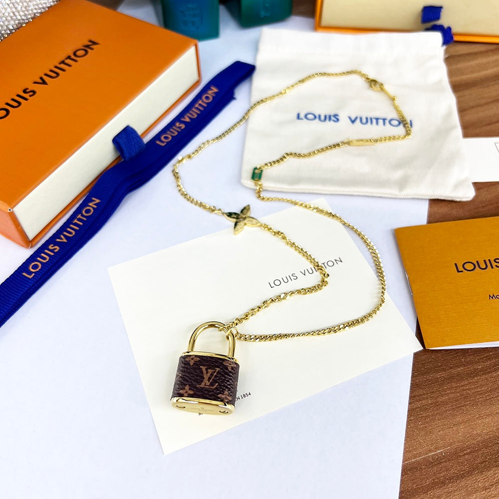 Jewelry/Necklace/Model: 252842