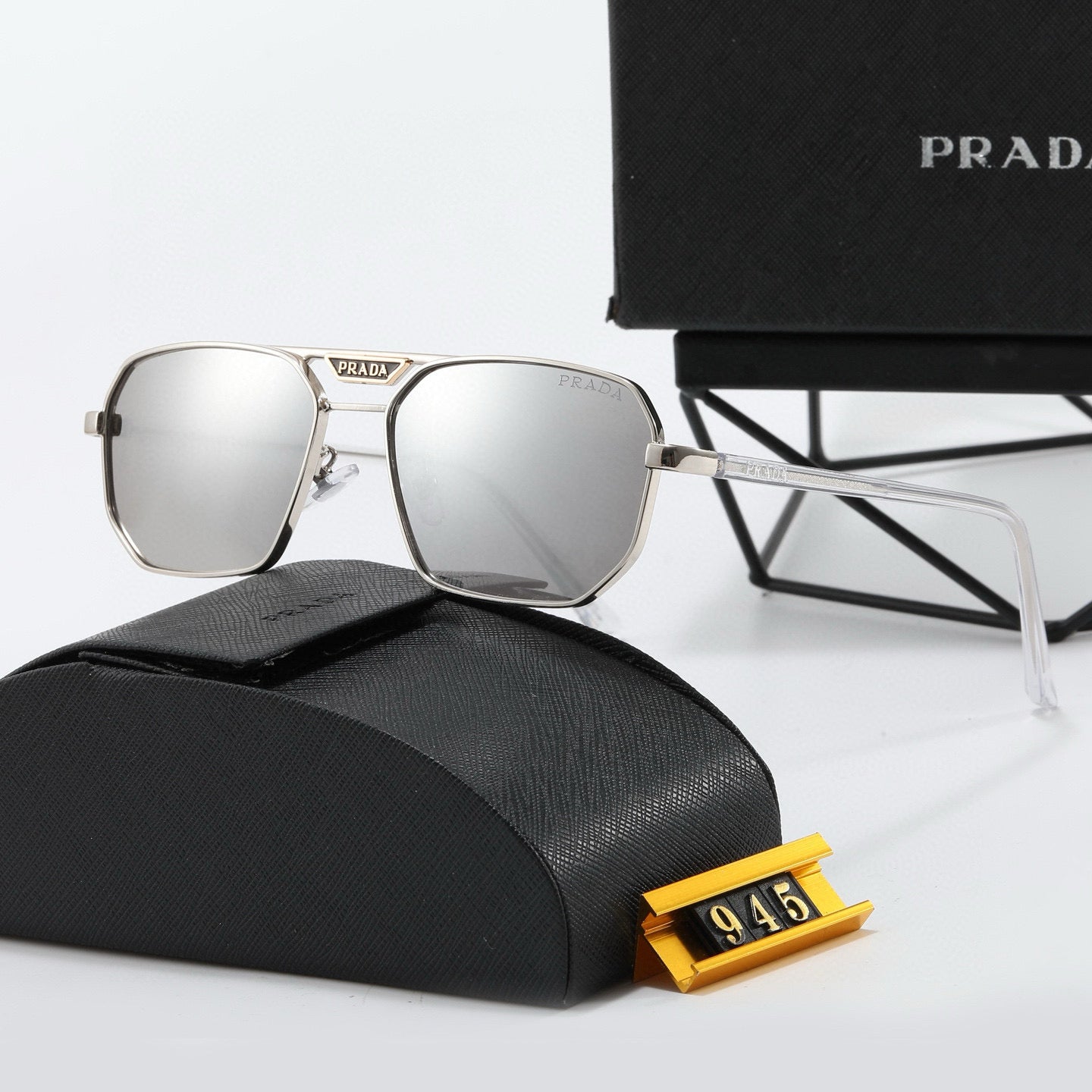 sunglasses / model:C945