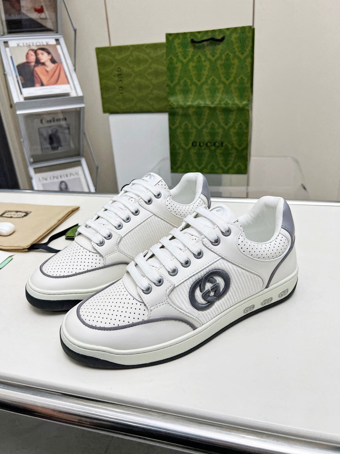 shoes/model:15842
