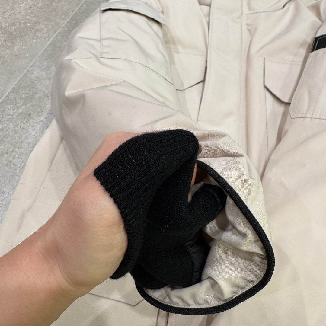 Clothing/Model:000750