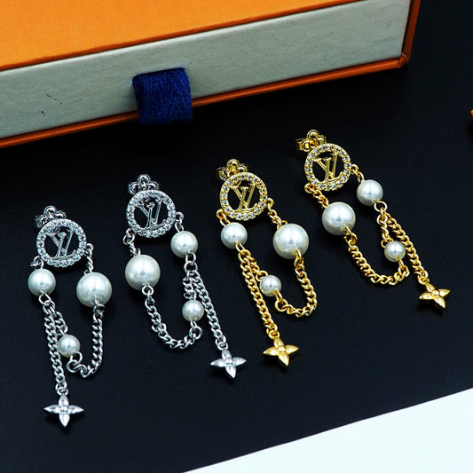 jewelry/earrings/model:346109