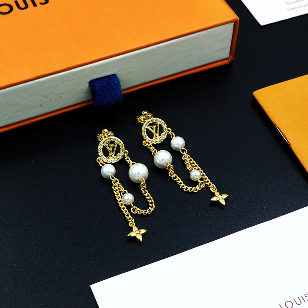 jewelry/earrings/model:346109