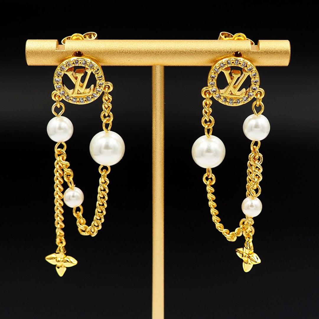 jewelry/earrings/model:346109