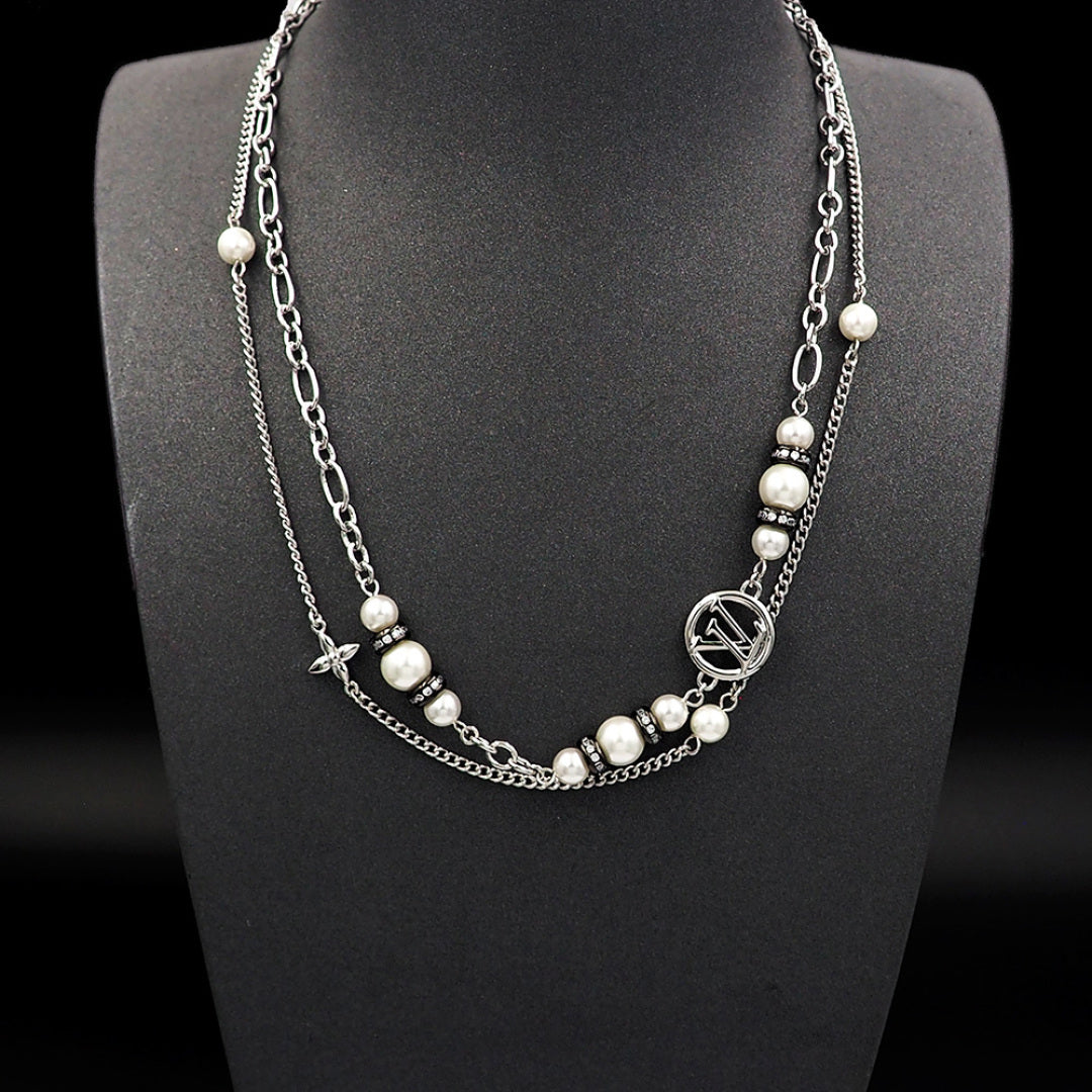 jewelry/necklace/model:360111