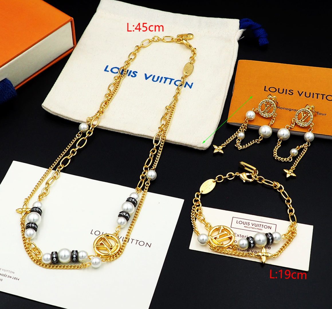 jewelry/necklace/model:360111