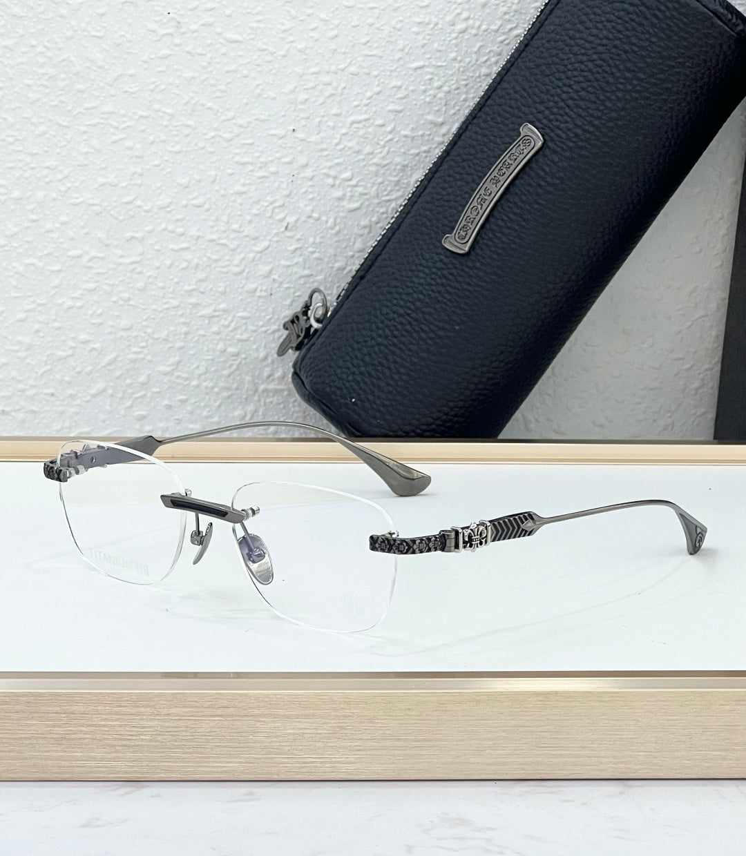 Sunglasses/Quality: 5A/Model:CH8326