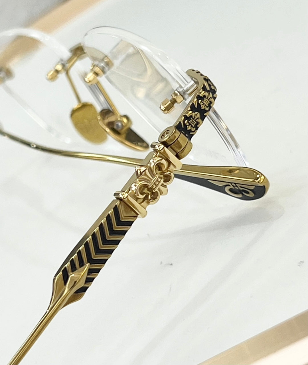 Sunglasses/Quality: 5A/Model:CH8326